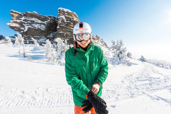 Comment choisir son écran de masque ou ses verres de lunettes de ski ?